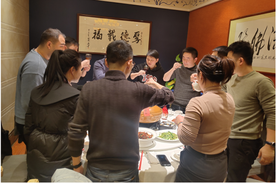 热烈庆祝2022江西HJC黄金城科技新春年会圆满乐成